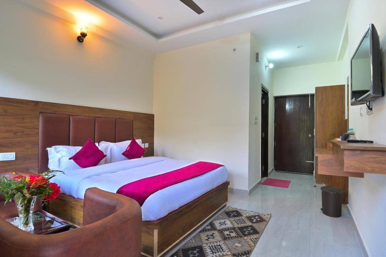 La Riqueza Dhanolti View # Near To Eco Park & Surkanda Devi Temple # Mountain View Rooms With Balcony # Big Parking # Customer Favourite Hotel Dhanaulti Bagian luar foto